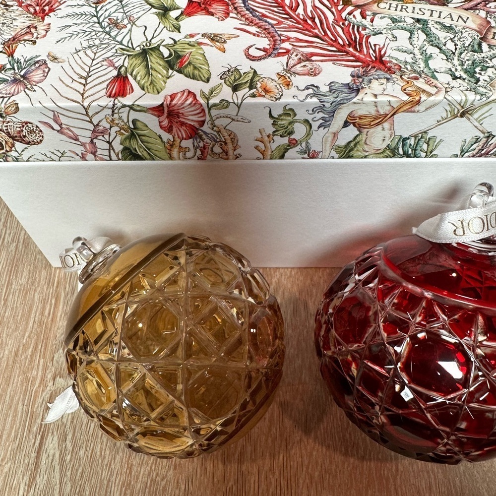 Dior Holiday Ornaments Set - Red, yellow,gray blue green 💯 Chrystal - Picture 7 of 13